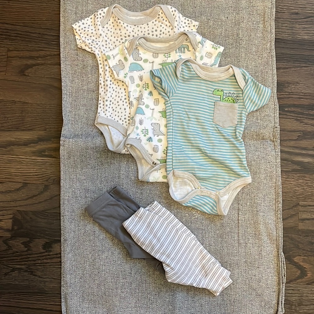 MiniBean 5 PC set size 0-3mo baby boy
